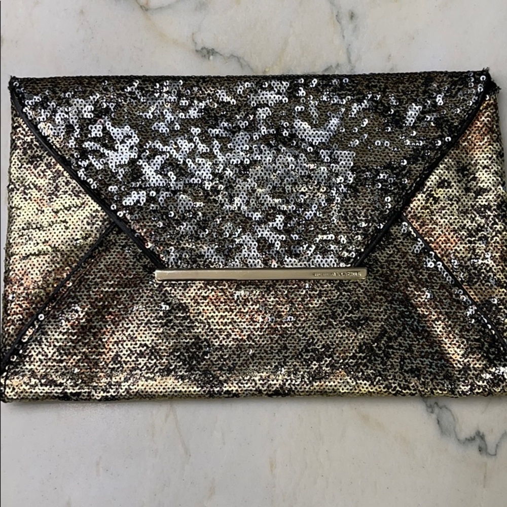 BCBG envelop clutch